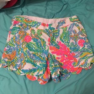 Lilly Pulitzer Scallop Shorts